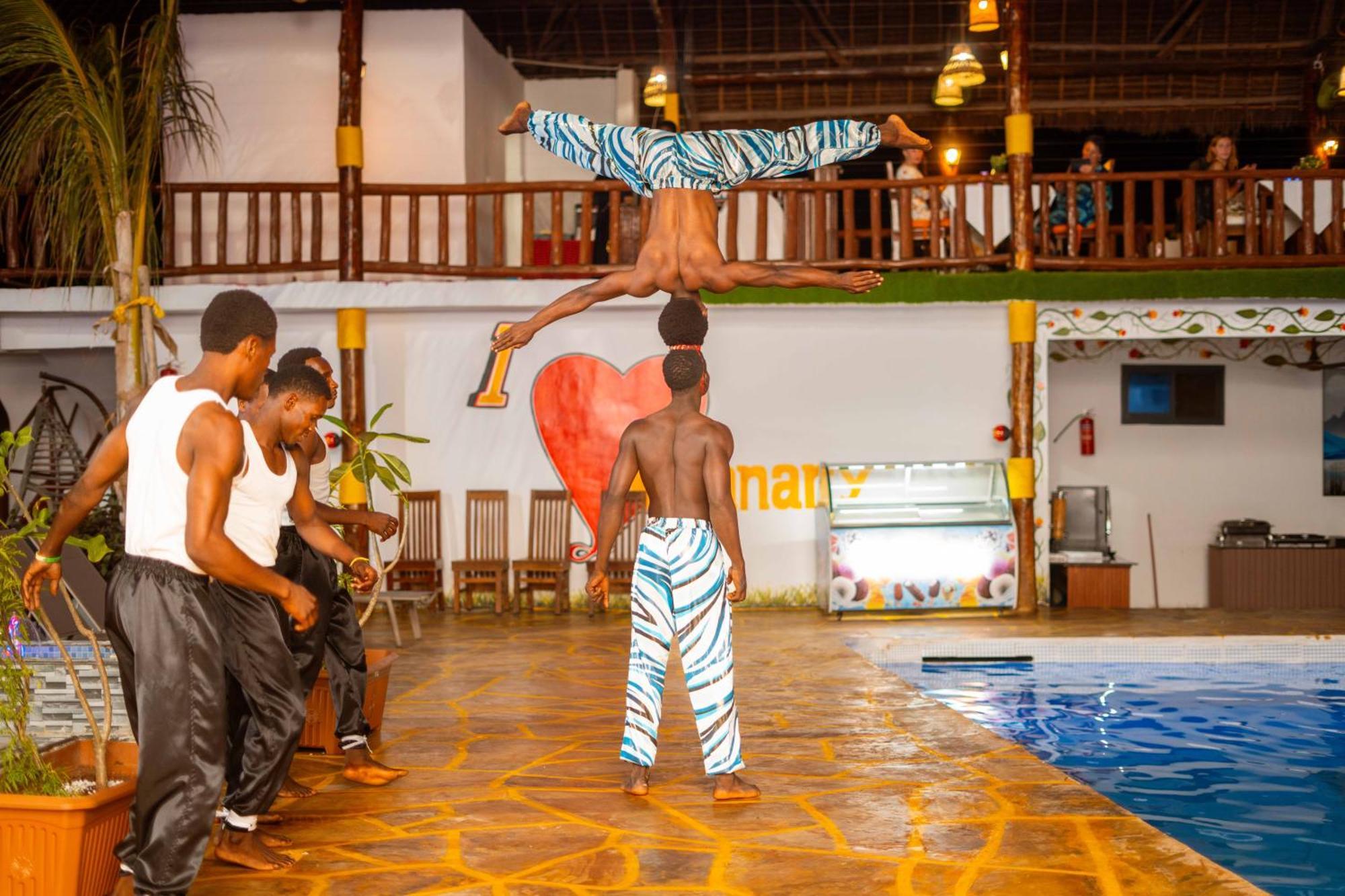 Canary Hotel & Spa Nungwi Bagian luar foto