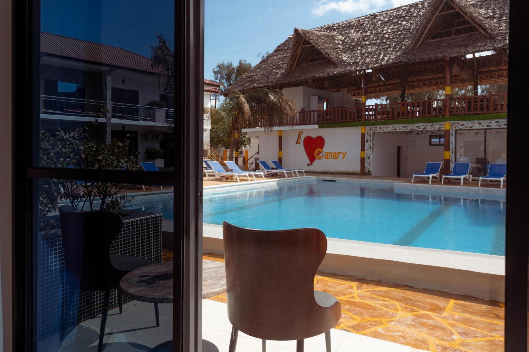 Canary Hotel & Spa Nungwi Bagian luar foto
