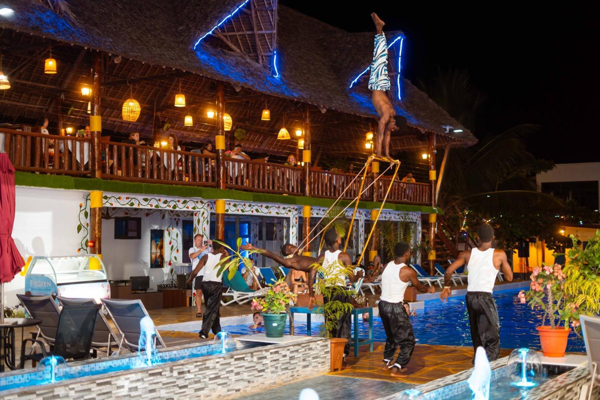 Canary Hotel & Spa Nungwi Bagian luar foto