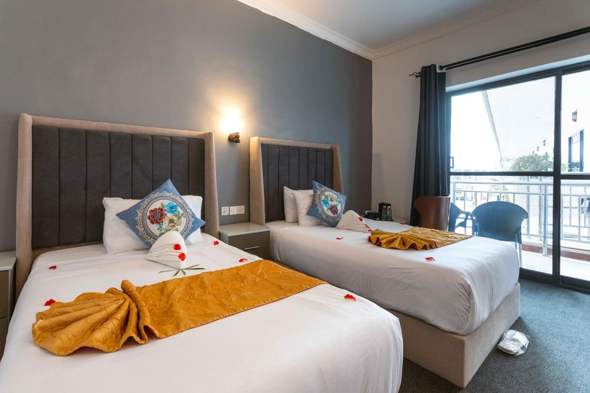 Canary Hotel & Spa Nungwi Bagian luar foto